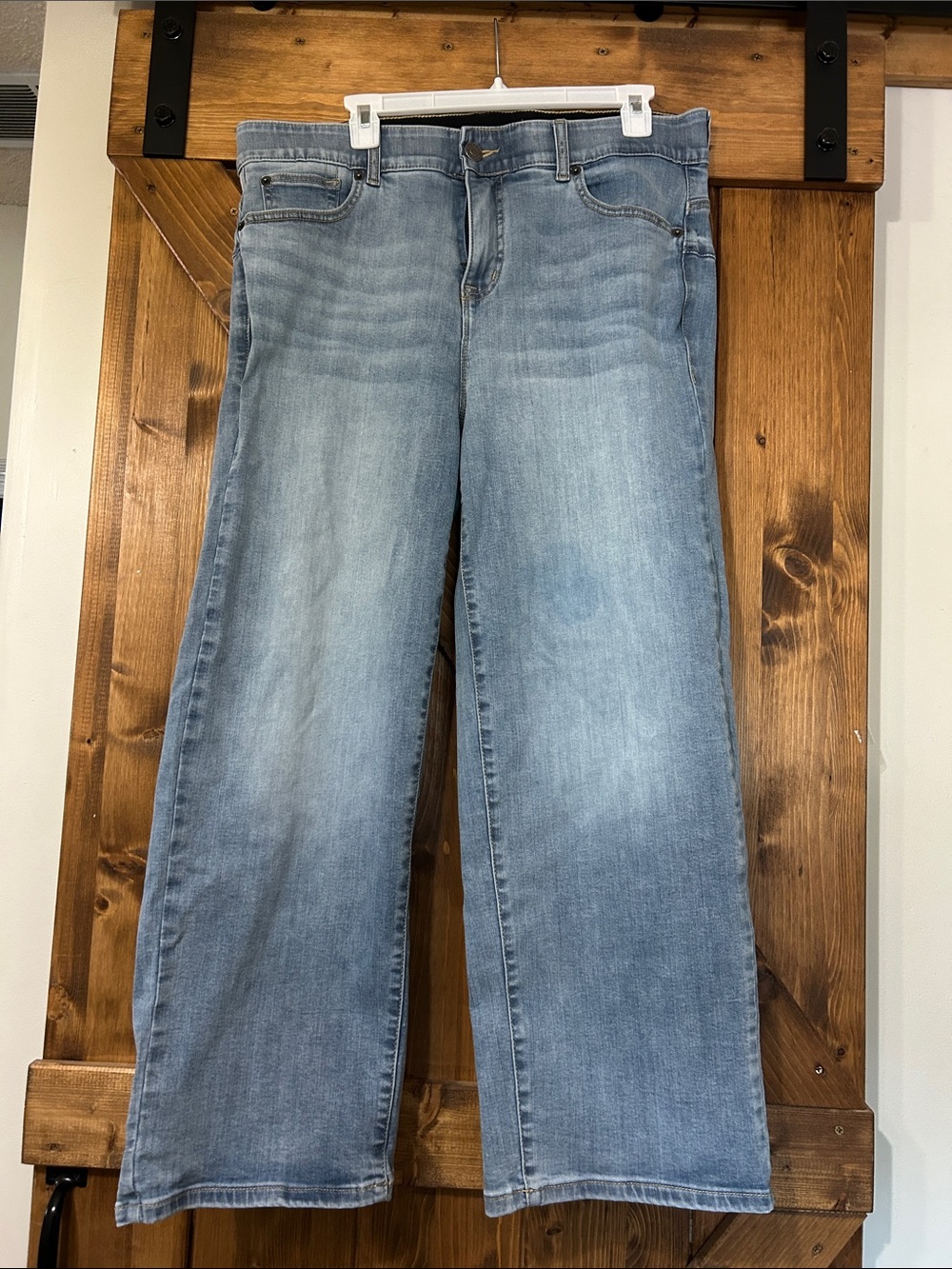 torrid Light Wash Bombshell Wide-Leg Jeans